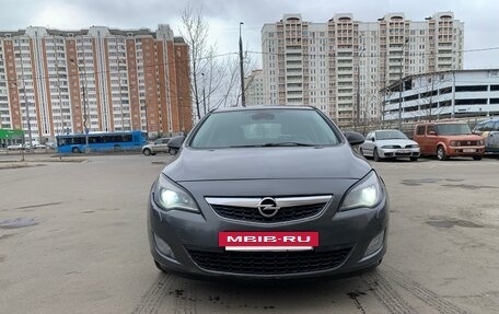 Opel Astra J, 2011 год, 680 000 рублей, 3 фотография