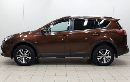 Toyota RAV4, 2017 год, 2 160 000 рублей, 2 фотография