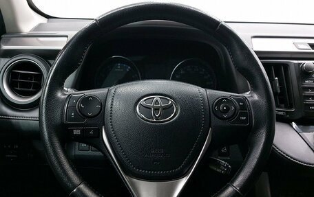 Toyota RAV4, 2017 год, 2 160 000 рублей, 7 фотография