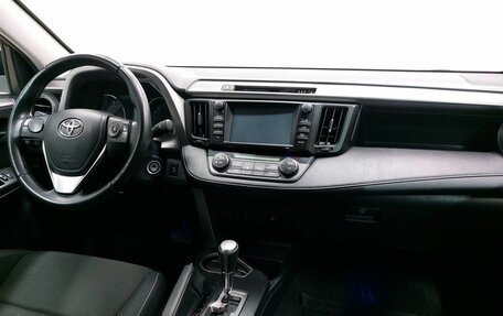Toyota RAV4, 2017 год, 2 160 000 рублей, 9 фотография