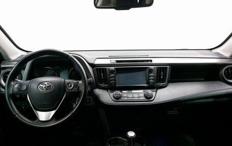 Toyota RAV4, 2017 год, 2 160 000 рублей, 8 фотография