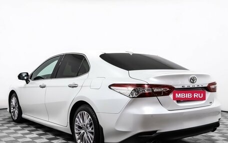 Toyota Camry, 2020 год, 3 498 000 рублей, 7 фотография