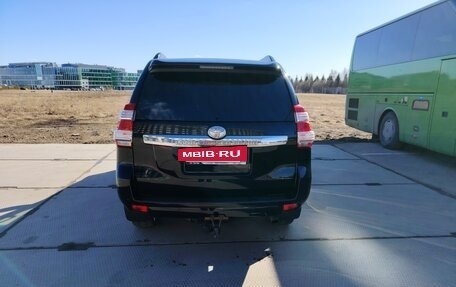 Toyota Land Cruiser Prado 150 рестайлинг 2, 2016 год, 3 950 000 рублей, 7 фотография