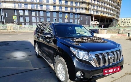 Toyota Land Cruiser Prado 150 рестайлинг 2, 2016 год, 3 950 000 рублей, 3 фотография