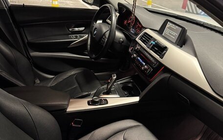 BMW 3 серия, 2015 год, 1 650 000 рублей, 3 фотография