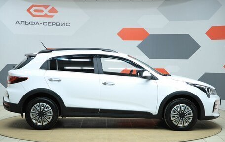 KIA Rio IV, 2021 год, 1 670 000 рублей, 4 фотография