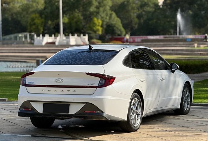 Hyundai Sonata, 2020 год, 2 035 000 рублей, 7 фотография