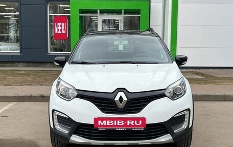 Renault Kaptur I рестайлинг, 2016 год, 1 350 000 рублей, 2 фотография