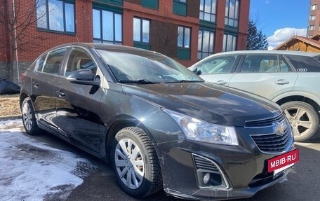 Chevrolet Cruze II, 2014 год, 975 000 рублей, 2 фотография