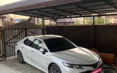Toyota Camry, 2018 год, 2 500 000 рублей, 1 фотография