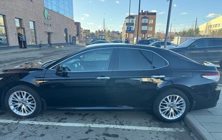 Toyota Camry, 2019 год, 2 930 000 рублей, 7 фотография