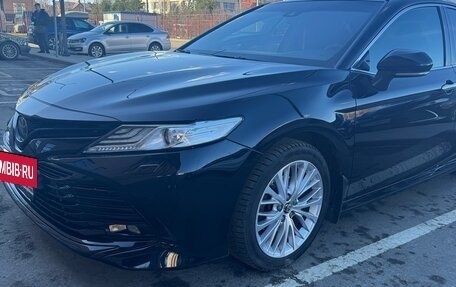 Toyota Camry, 2019 год, 2 930 000 рублей, 8 фотография