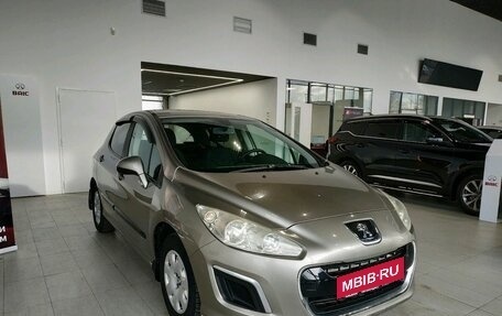Peugeot 308 II, 2011 год, 529 000 рублей, 3 фотография