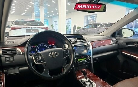 Toyota Camry, 2012 год, 1 650 000 рублей, 12 фотография