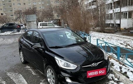 Hyundai Solaris II рестайлинг, 2013 год, 929 000 рублей, 8 фотография