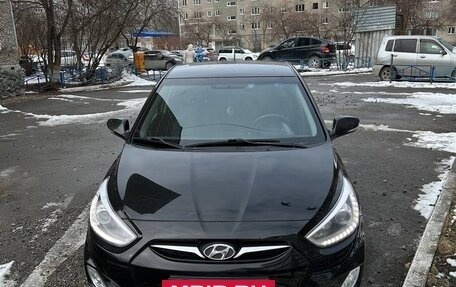 Hyundai Solaris II рестайлинг, 2013 год, 929 000 рублей, 6 фотография