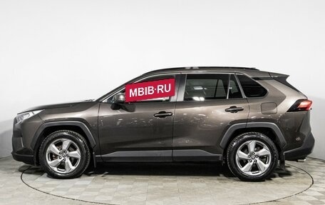 Toyota RAV4, 2021 год, 3 399 000 рублей, 8 фотография