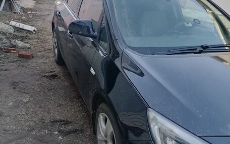 Opel Astra J, 2013 год, 900 000 рублей, 9 фотография