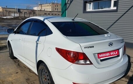 Hyundai Solaris II рестайлинг, 2013 год, 865 000 рублей, 6 фотография