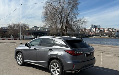 Lexus RX IV рестайлинг, 2017 год, 4 700 000 рублей, 3 фотография