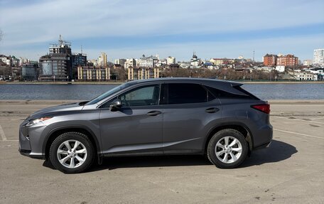 Lexus RX IV рестайлинг, 2017 год, 4 700 000 рублей, 2 фотография
