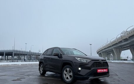 Toyota RAV4, 2020 год, 3 750 000 рублей, 1 фотография