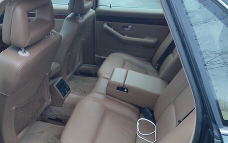 Audi V8, 1992 год, 700 000 рублей, 13 фотография