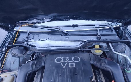 Audi V8, 1992 год, 700 000 рублей, 22 фотография