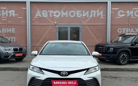 Toyota Camry, 2021 год, 4 199 000 рублей, 2 фотография