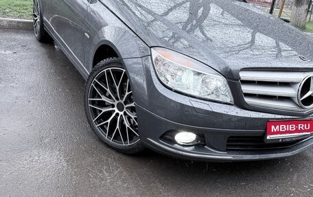 Mercedes-Benz C-Класс, 2009 год, 830 000 рублей, 1 фотография