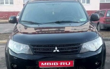 Mitsubishi Outlander III рестайлинг 3, 2008 год, 950 000 рублей, 1 фотография