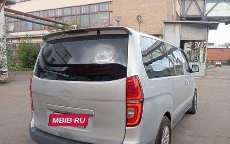 Hyundai Grand Starex Grand Starex I рестайлинг 2, 2009 год, 1 100 000 рублей, 4 фотография
