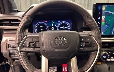 Toyota Tacoma, 2024 год, 10 250 000 рублей, 20 фотография