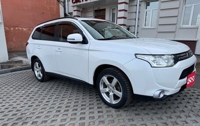 Mitsubishi Outlander III рестайлинг 3, 2012 год, 1 350 000 рублей, 1 фотография