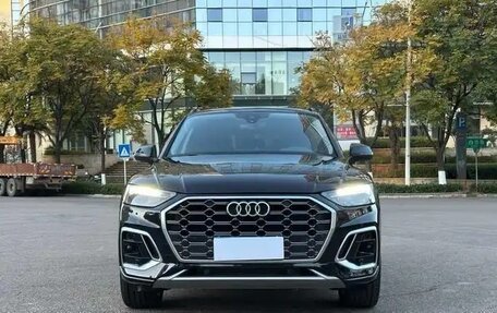 Audi Q5, 2022 год, 3 380 000 рублей, 2 фотография