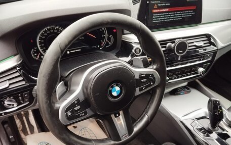 BMW 5 серия, 2018 год, 2 978 000 рублей, 6 фотография
