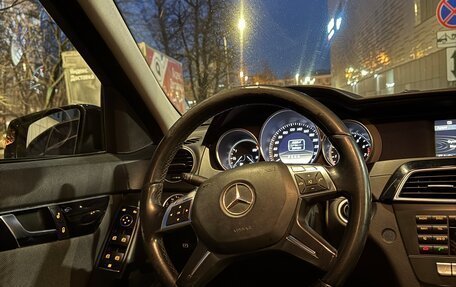 Mercedes-Benz C-Класс, 2011 год, 1 230 000 рублей, 13 фотография