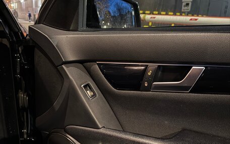 Mercedes-Benz C-Класс, 2011 год, 1 230 000 рублей, 22 фотография