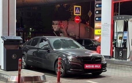 Mercedes-Benz C-Класс, 2011 год, 1 230 000 рублей, 25 фотография