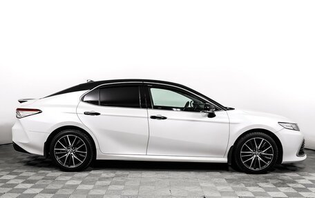 Toyota Camry, 2021 год, 3 399 000 рублей, 4 фотография