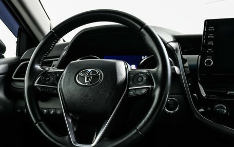 Toyota Camry, 2021 год, 3 399 000 рублей, 14 фотография