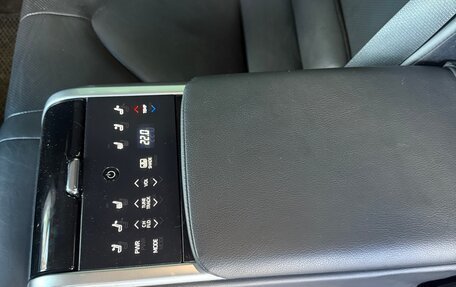 Toyota Camry, 2019 год, 3 180 000 рублей, 12 фотография