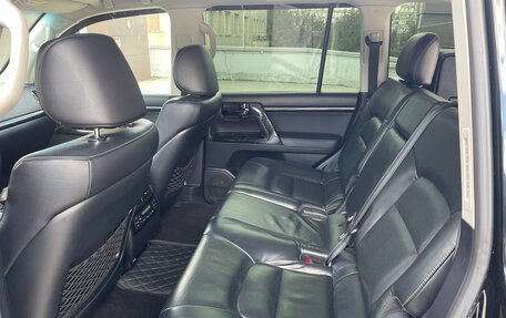 Toyota Land Cruiser 200, 2014 год, 4 900 000 рублей, 16 фотография
