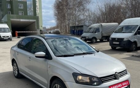 Volkswagen Polo VI (EU Market), 2011 год, 469 000 рублей, 4 фотография