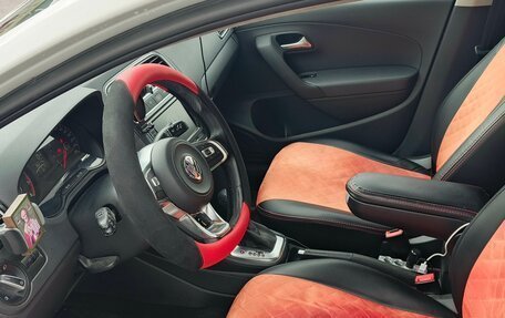 Volkswagen Polo VI (EU Market), 2018 год, 1 250 000 рублей, 3 фотография
