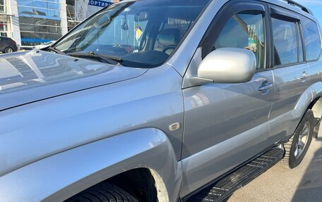 Toyota Land Cruiser Prado 120 рестайлинг, 2008 год, 2 044 500 рублей, 9 фотография