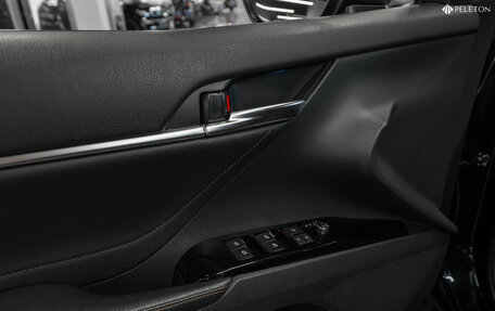 Toyota Camry, 2021 год, 3 320 000 рублей, 15 фотография
