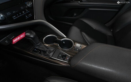 Toyota Camry, 2021 год, 3 320 000 рублей, 18 фотография