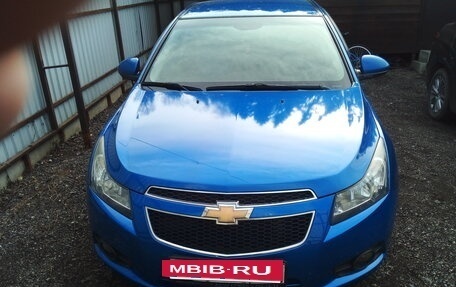 Chevrolet Cruze II, 2011 год, 1 050 000 рублей, 4 фотография