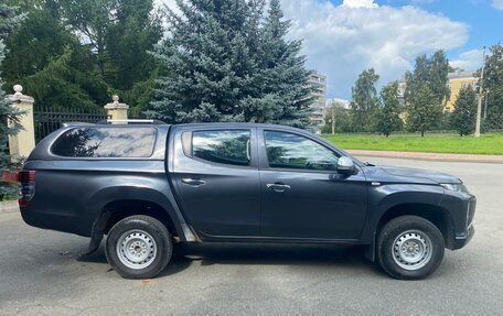 Mitsubishi L200 IV рестайлинг, 2021 год, 2 550 000 рублей, 5 фотография